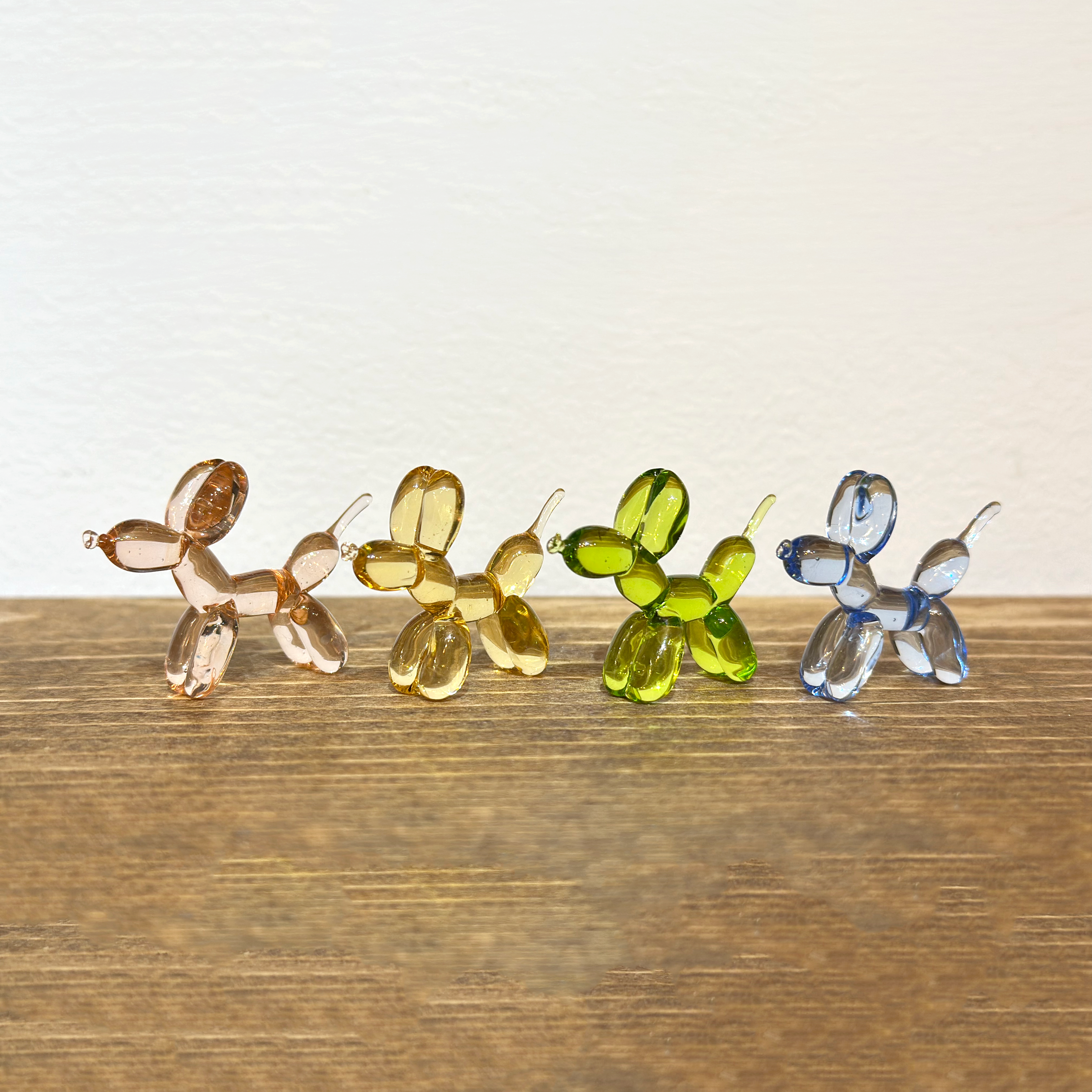 ガラスのバルーンドッグ | Glass insetto